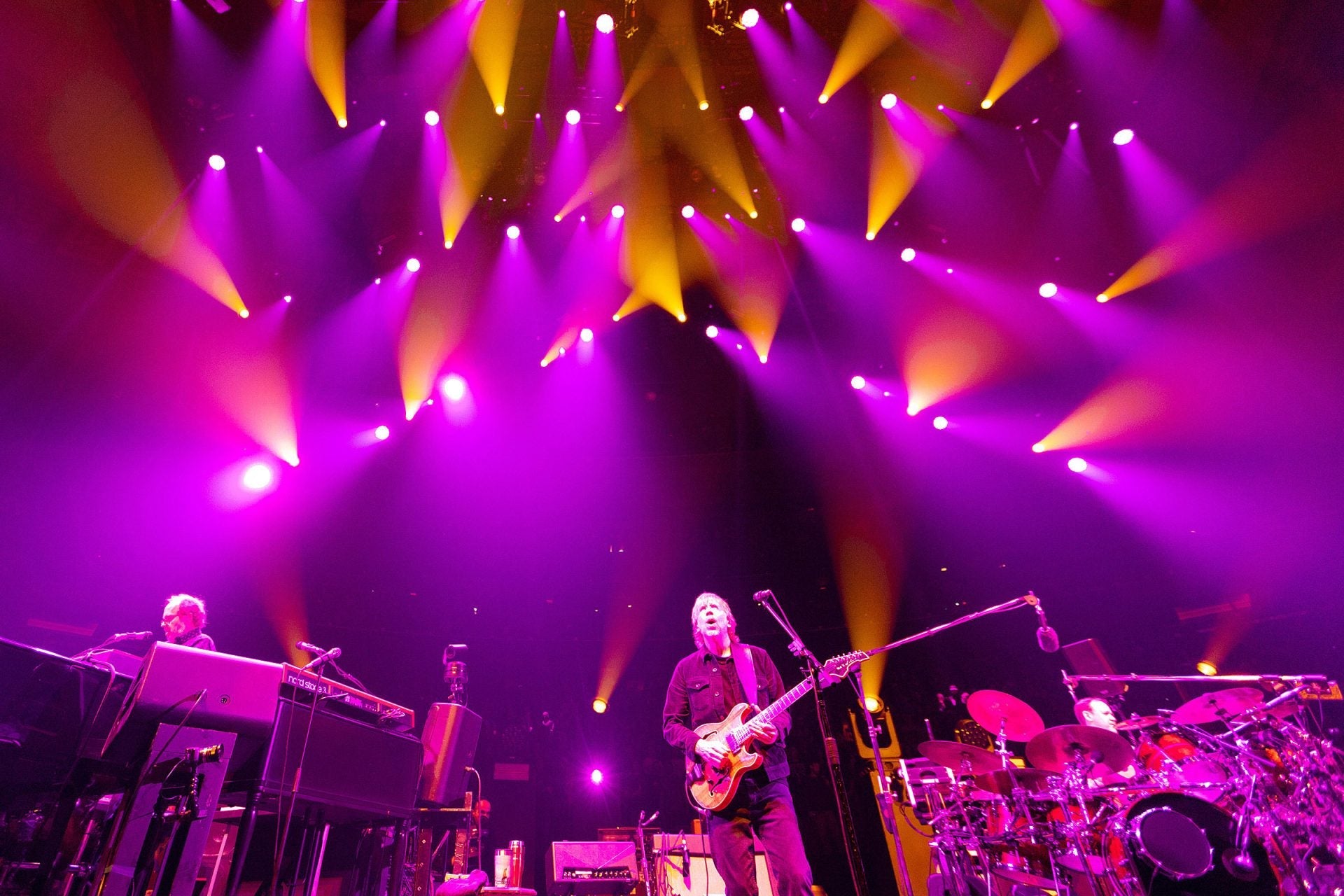 Today’s livestreams (Phish, Empress Of, Gordi, more)