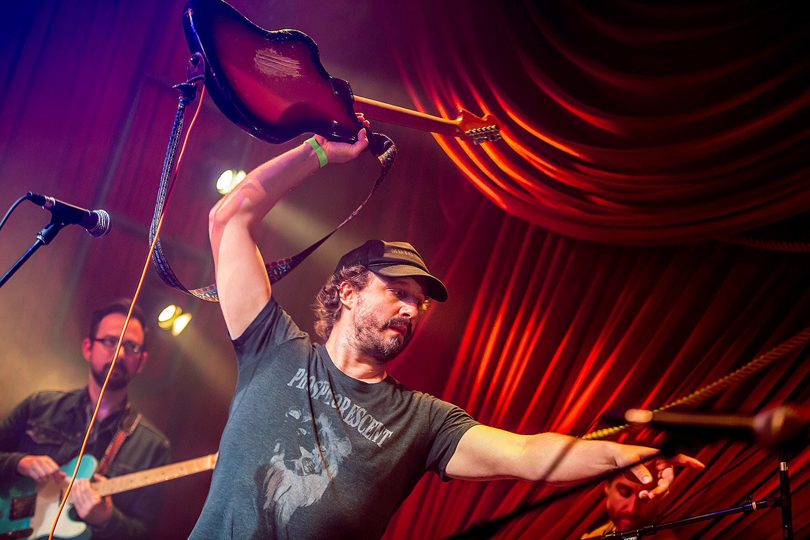 Phosphorescent celebrated ‘C’est La Vie’ w/ 2 small NYC shows (pics, video, setlist)
