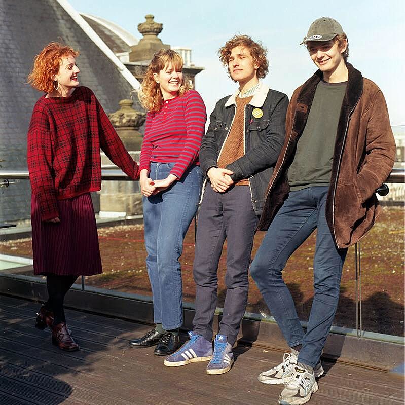 Pip Blom streaming two great tracks off ‘Paycheck’ EP (listen)