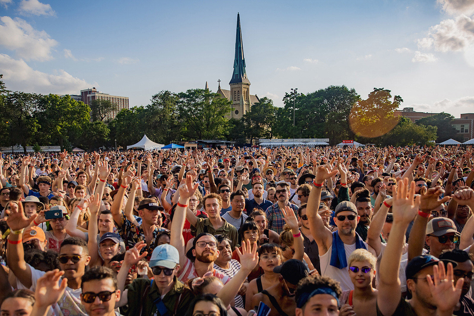 Pitchfork Festival 2019 Friday pics & video (Low, Mavis Staples, Haim, Earl Sweatshirt, more)
