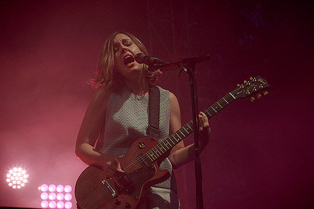 Pitchfork Festival 2015 day 2 in pics (Sleater-Kinney, Kurt Vile, Vic Mensa, Parquet Courts, Shamir, Ex Hex, heavy rain, more)