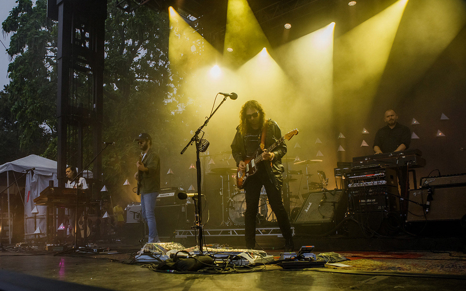 The War On Drugs launching podcast, share live Warren Zevon cover