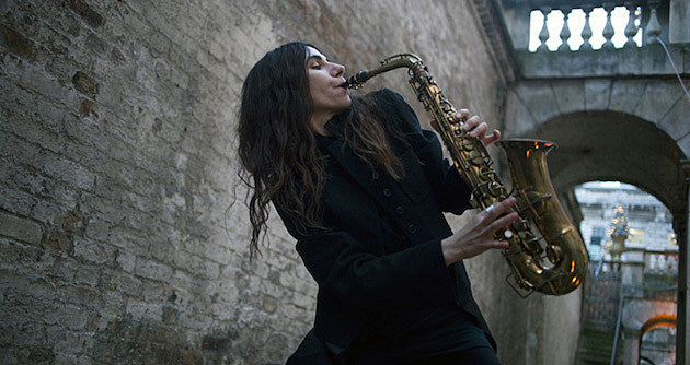 PJ Harvey releasing new album in Spring 2016 (video teaser ++ watch her play new songs at a recent London show)