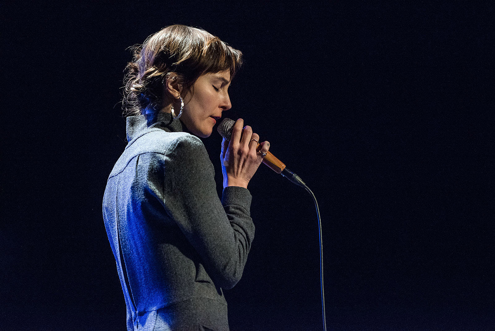 Polica’s Channy Leaneagh broke her back; GoFundMe recovery fund launched