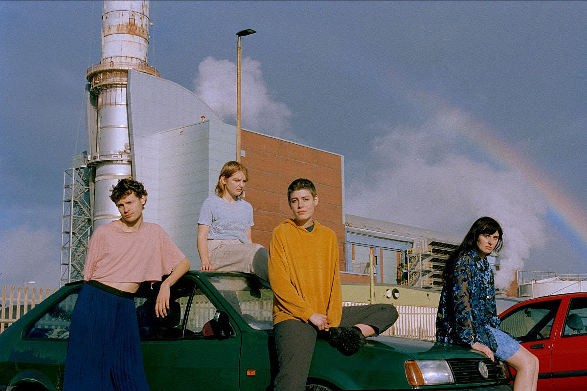 Porridge Radio share “Circling” video from upcoming album