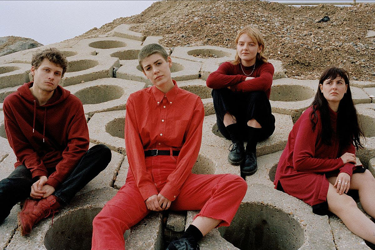 UK band Porridge Radio sign to Secretly Canadian, share new single “Lilac”