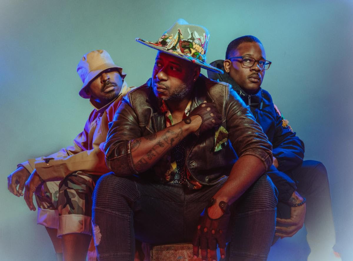 Open Mike Eagle, Video Dave & Still Rift announce LP & tour as Previous Industries, share “Pliers”