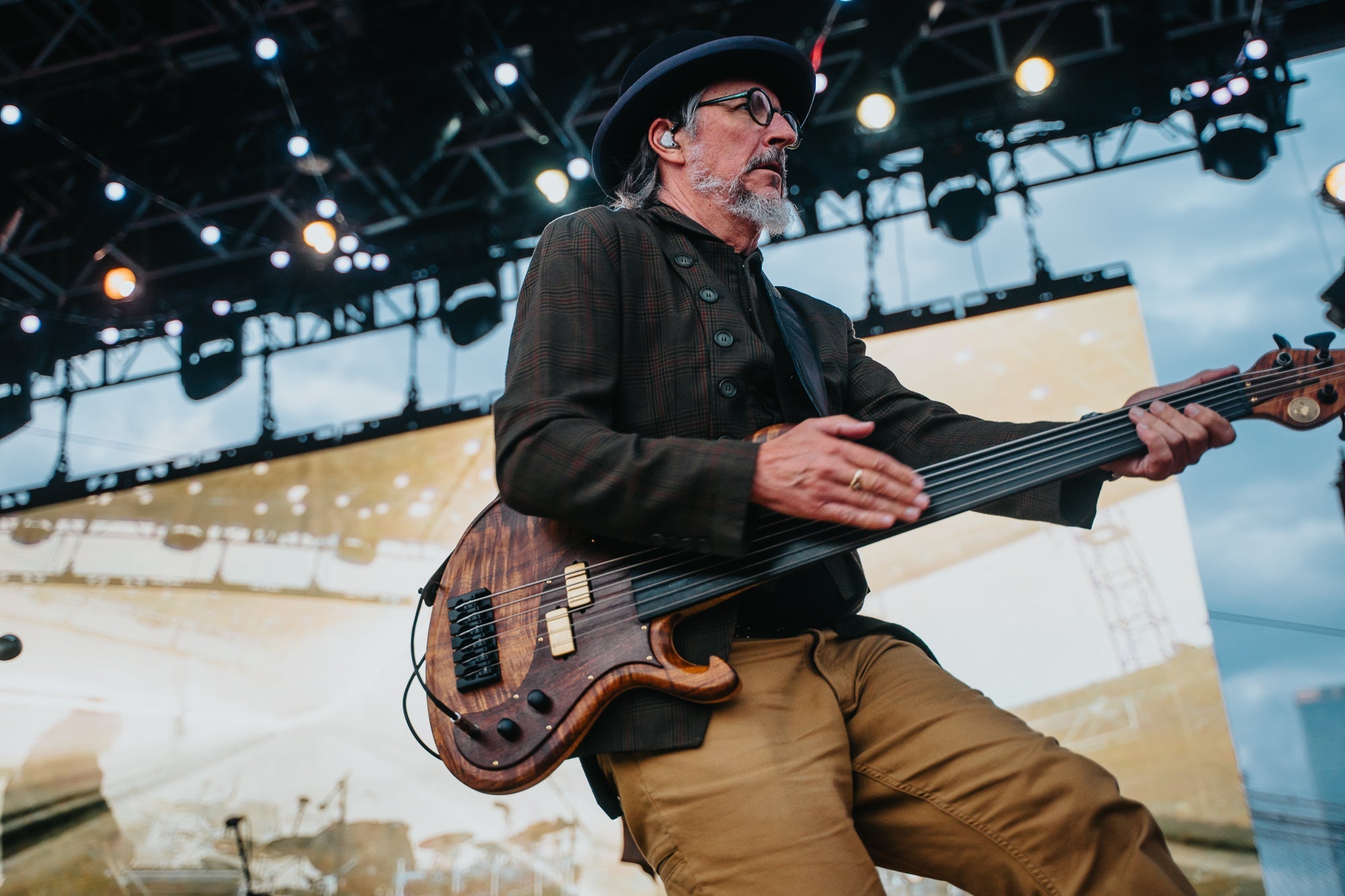 Primus brought out Ty Segall & Sean Ono Lennon in NYC, paid tribute to Ozzy in CT (pics, video)