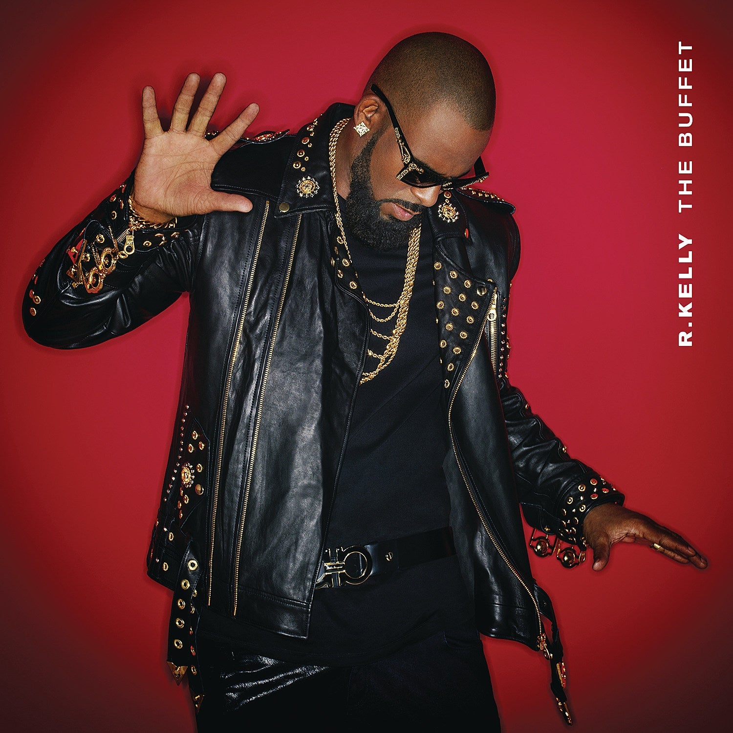 R Kelly charged with aggravated criminal sexual abuse