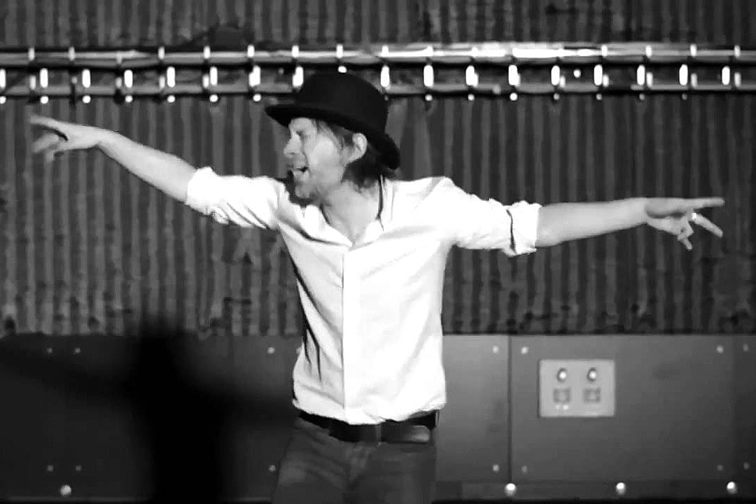 Radiohead auctioning Thom Yorke’s “Lotus Flower” bowler for charity