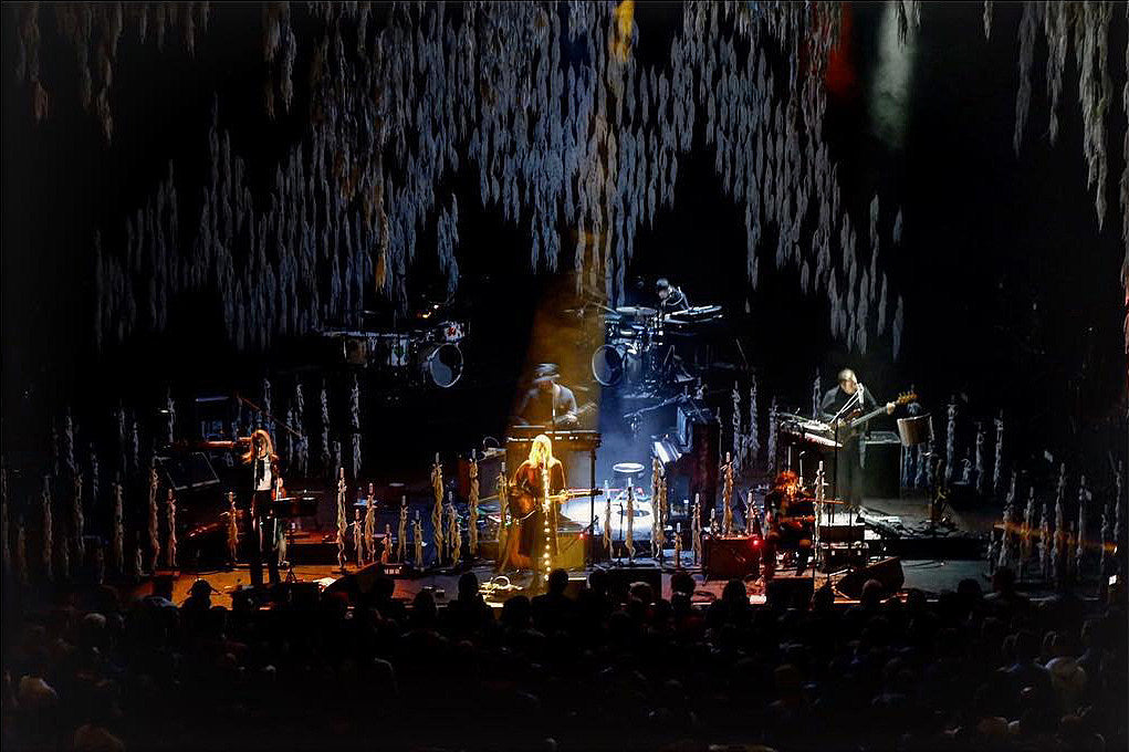 Bon Iver & Phoebe Bridgers sang “Flume” together in London (watch)