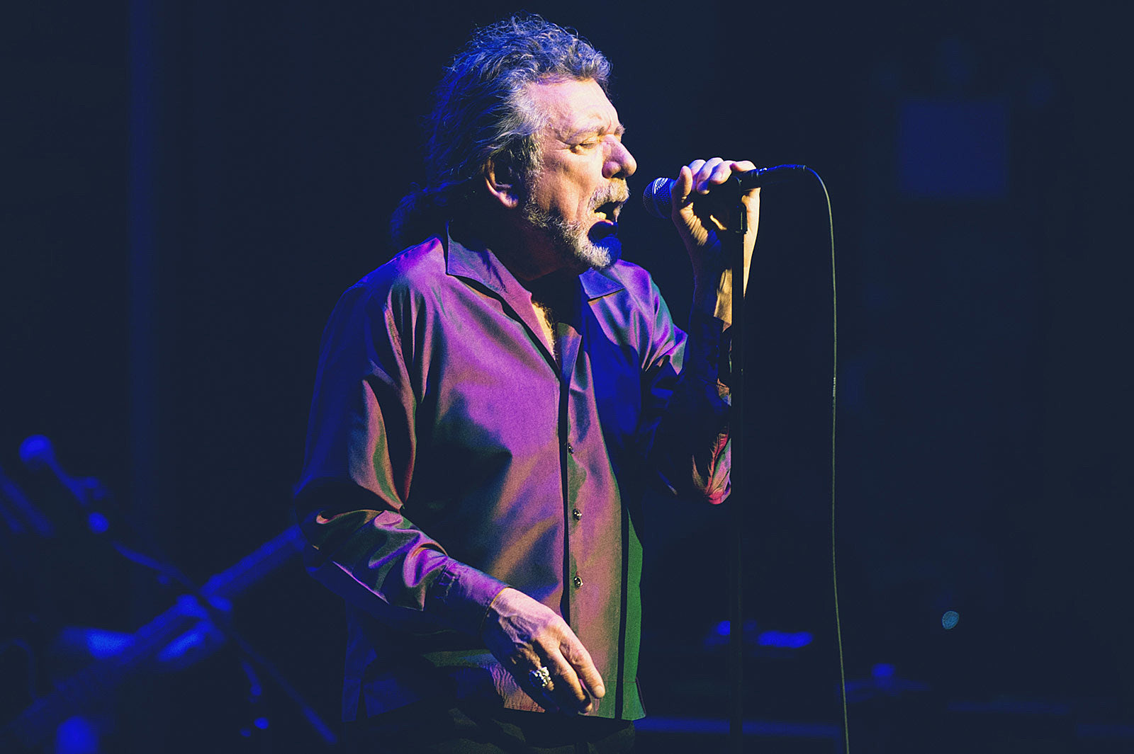Robert Plant mixed Zeppelin faves & new songs at Beacon Theatre (pics, setlist)