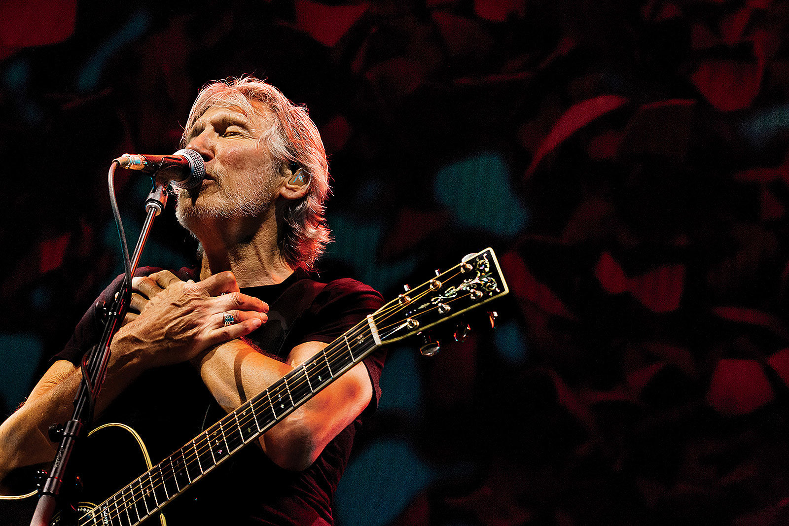 Roger Waters adds 3rd NYC-area show to 2022 ‘This Is Not A Drill’ tour