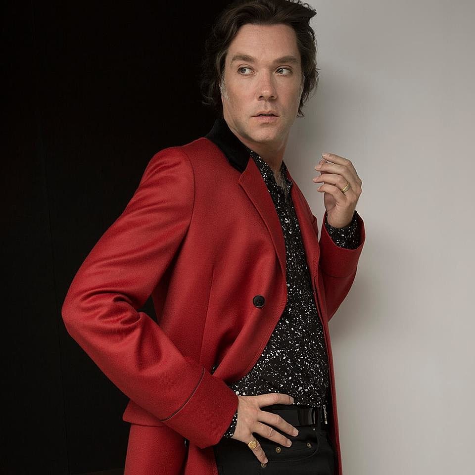 Rufus Wainwright expands tour, adds more summer dates