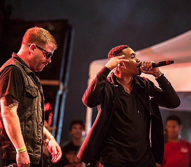 Run the Jewels played 50 Kent in the rain with Nas, Gangsta Boo, Despot, Mr. Len, Vince Staples, Sleigh Bells (pics/video)