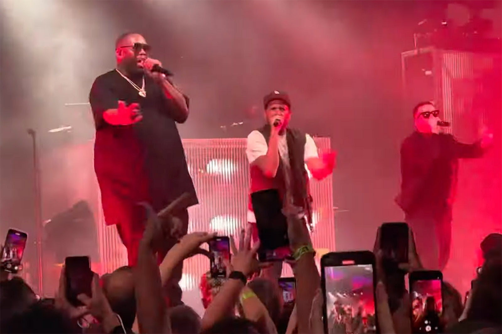 Run the Jewels brought out RATM’s Zack de la Rocha on night 2 of Los Angeles run (video)