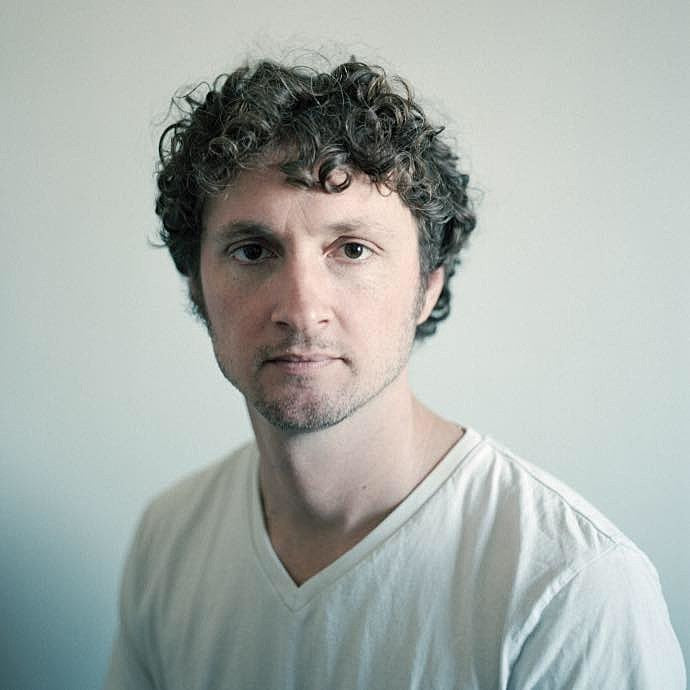 Sam Amidon preps new EP (stream a track), touring, playing shows with Xylouris White