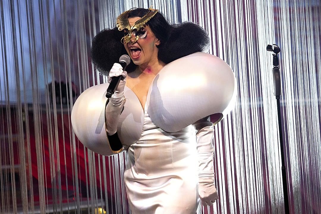 review: Bjork’s ‘Cornucopia’ live show is an ecstatic paean to nature and flutes