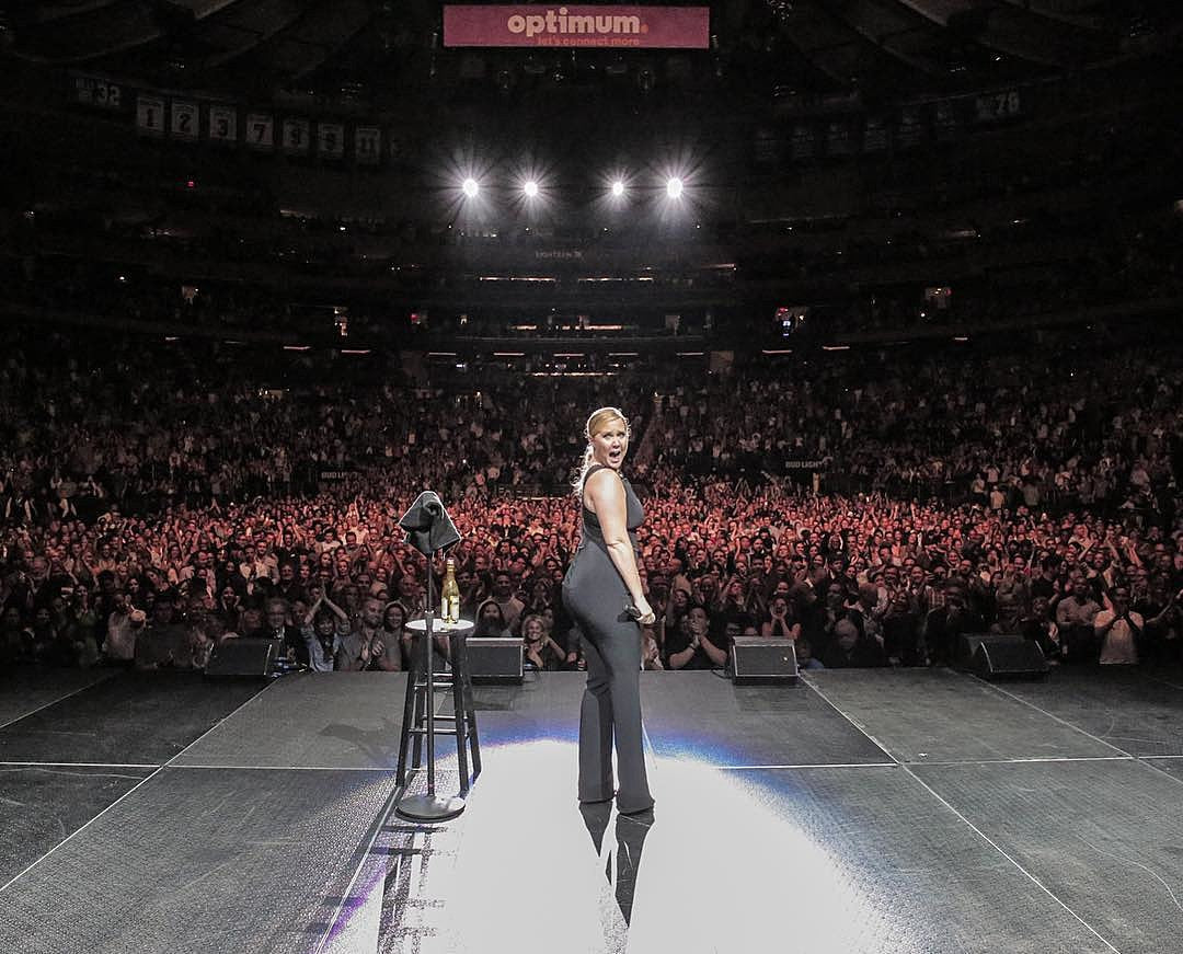 Amy Schumer read a letter to Tampa (where she got booed for Trump comments — watch MSG video)