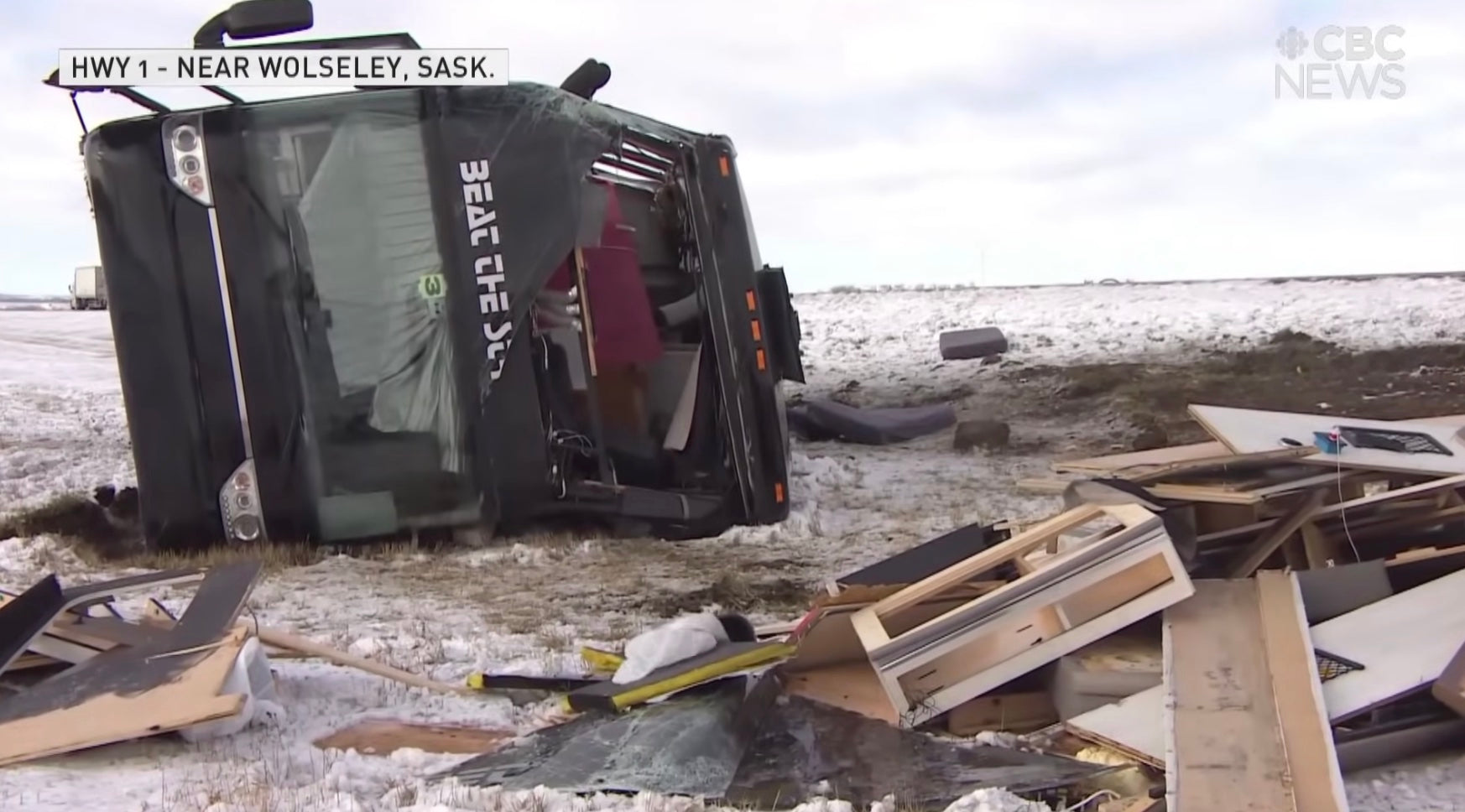 13 members of Shania Twain’s crew hospitalized following bus crash on tour