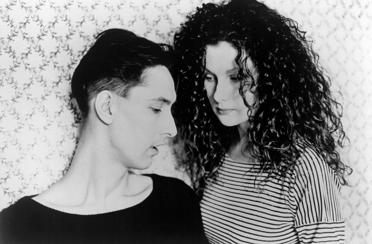 Shelleyan Orphan singer Caroline Crawley, RIP