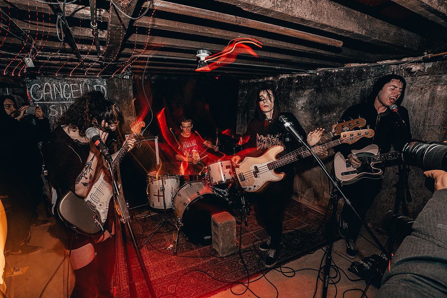 Shin Guard announce tour with Standards, teasing LP3