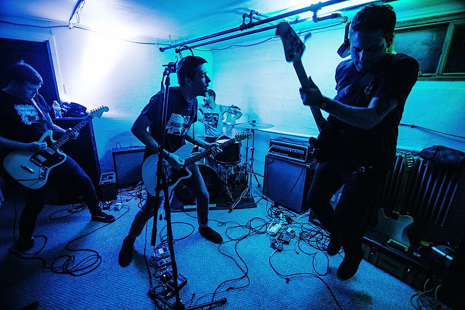 Signals Midwest touring with Thin Lips; Max Stern released a solo record