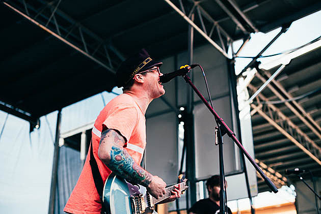Saves the Day, Get Up Kids & Hot Rod Circuit singers going on acoustic tour; Texas Is the Reason singer announces new LP