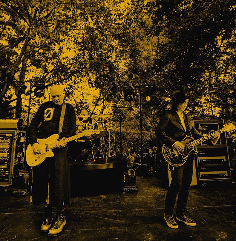 Smashing Pumpkins played a house party (and the cops were called!)
