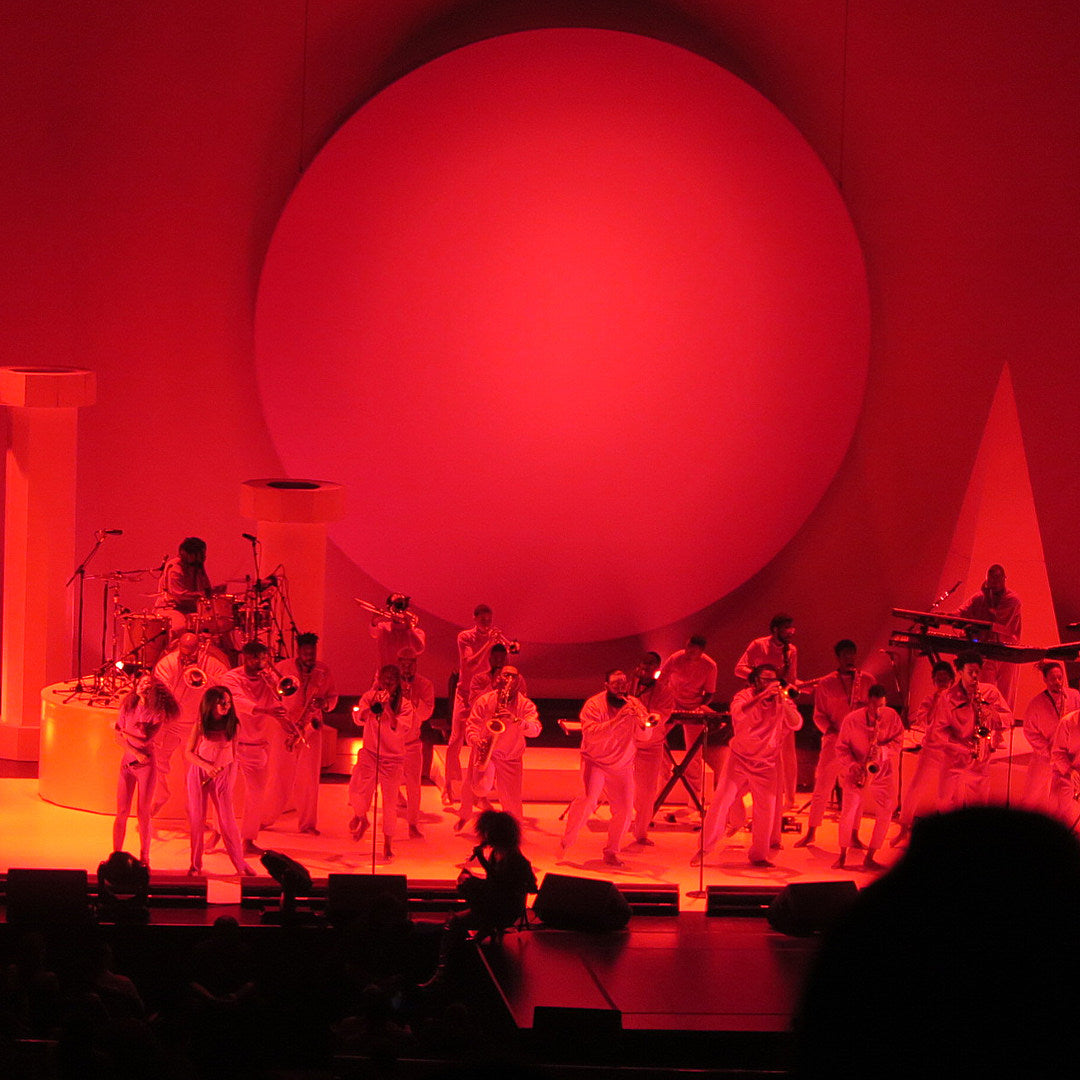 Solange joined Dave Chappelle at Radio City night 14 (pics)