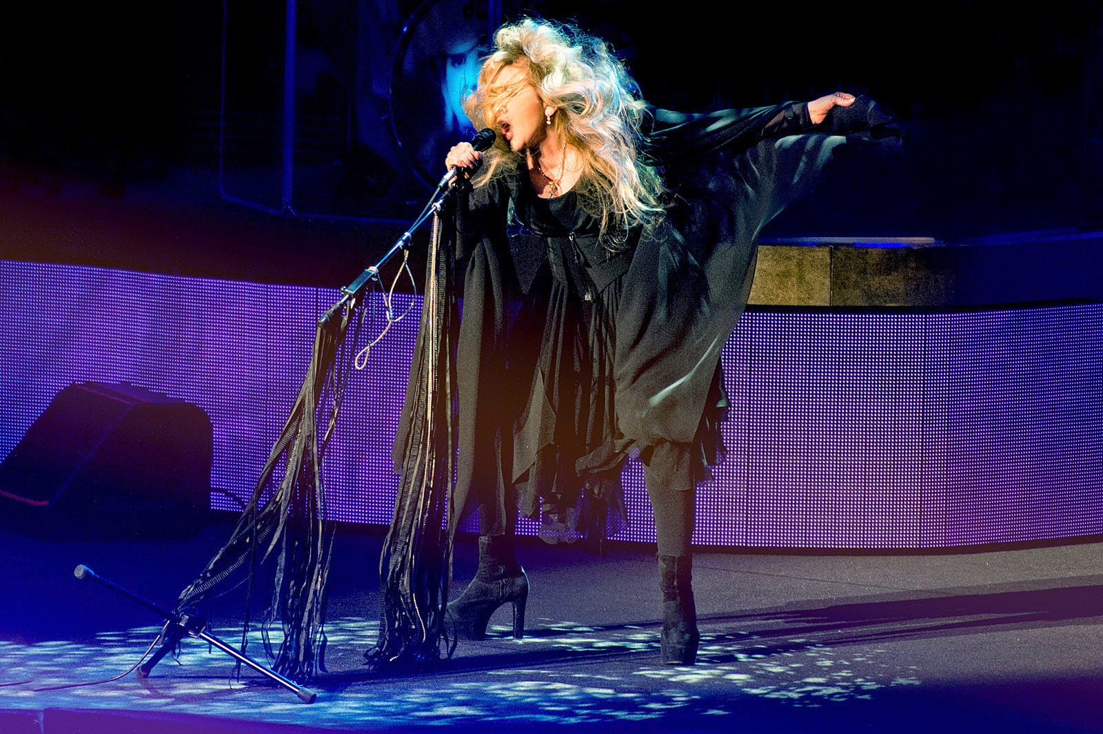 Stevie Nicks announces concert film coming to theaters, and live album