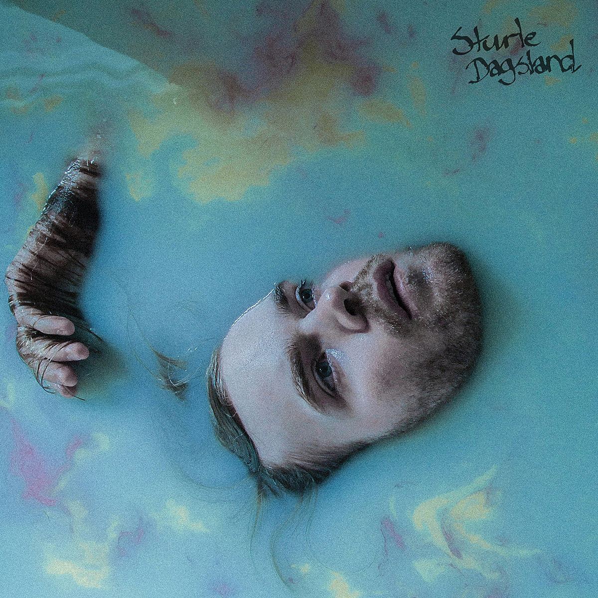 Sturle Dagsland delivers stunning ambient pop on new song “Dreaming” off debut LP