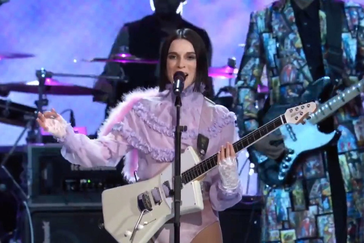 St. Vincent, Foo Fighters, Mavis Staples, Beck & more covered Prince on Grammy tribute (watch)