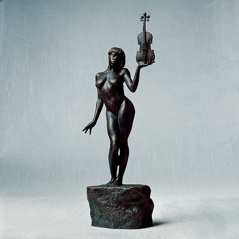 Sudan Archives announces debut album ‘Athena’ and NYC & LA shows