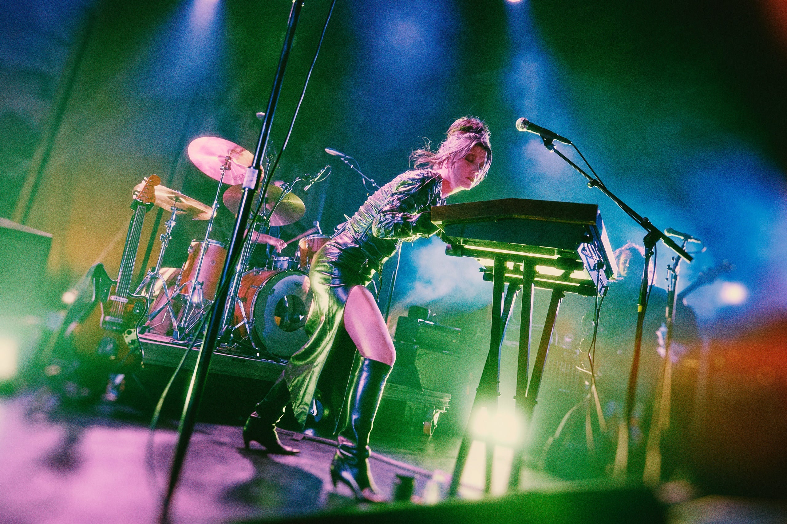 Sharon Van Etten & The Attachment Theory played Brooklyn Steel with Love Spells (pics, video, setlist)
