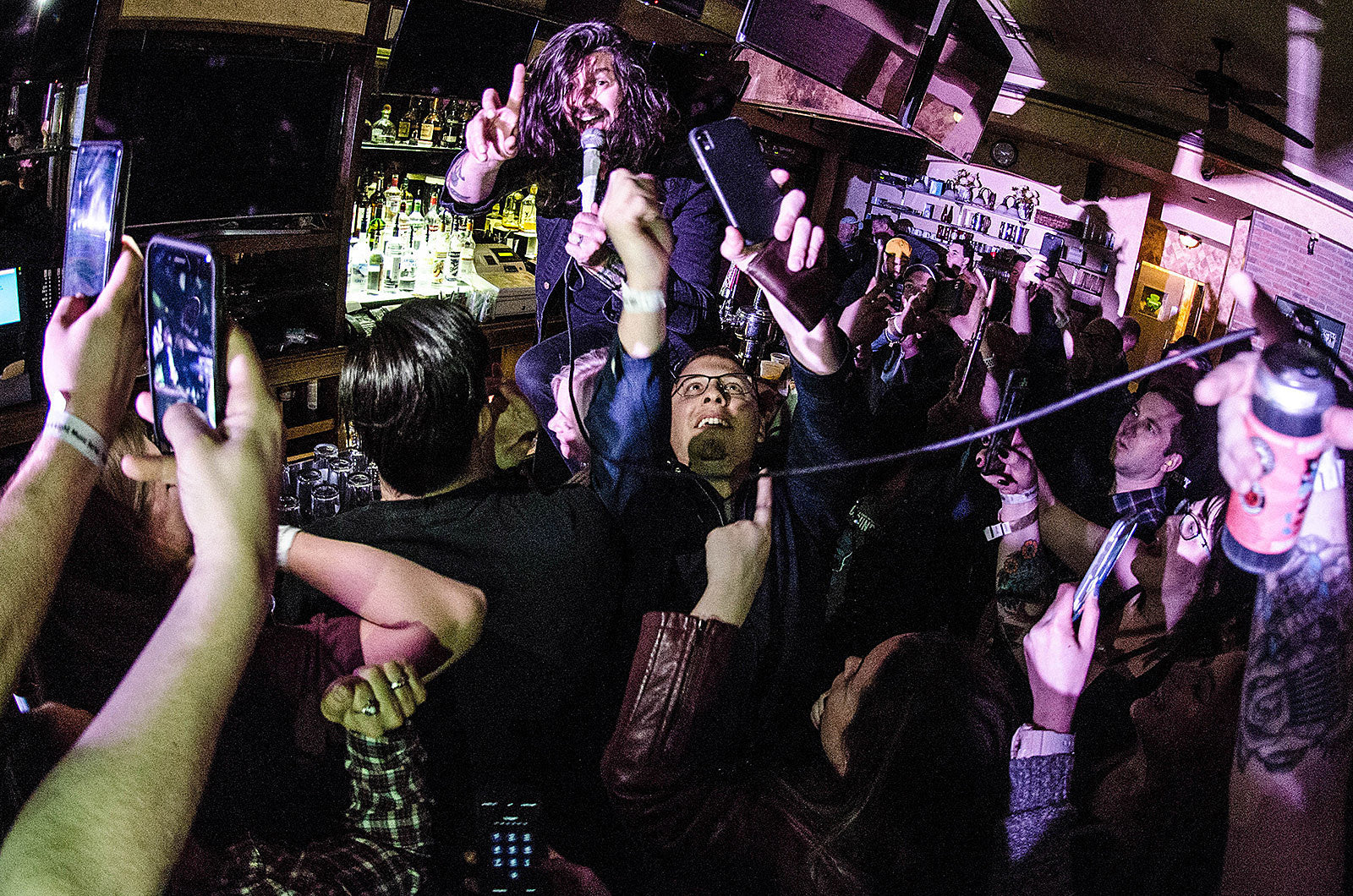 Taking Back Sunday share playlist of music they listen to on tour