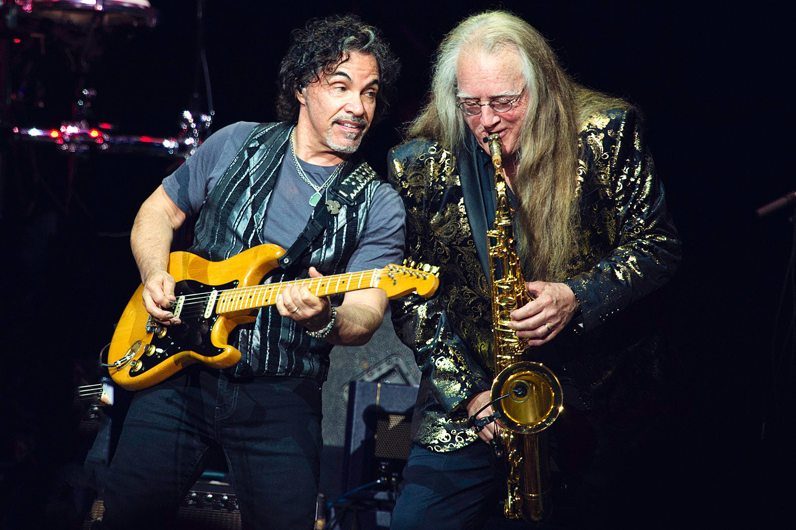 Hall and Oates & Tears for Fears played Forest Hills Stadium and Prudential Center (pics, setlist)