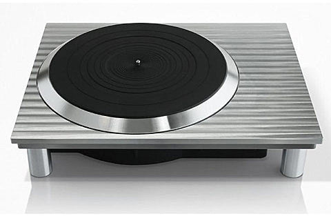 Technics is back in the turntable business