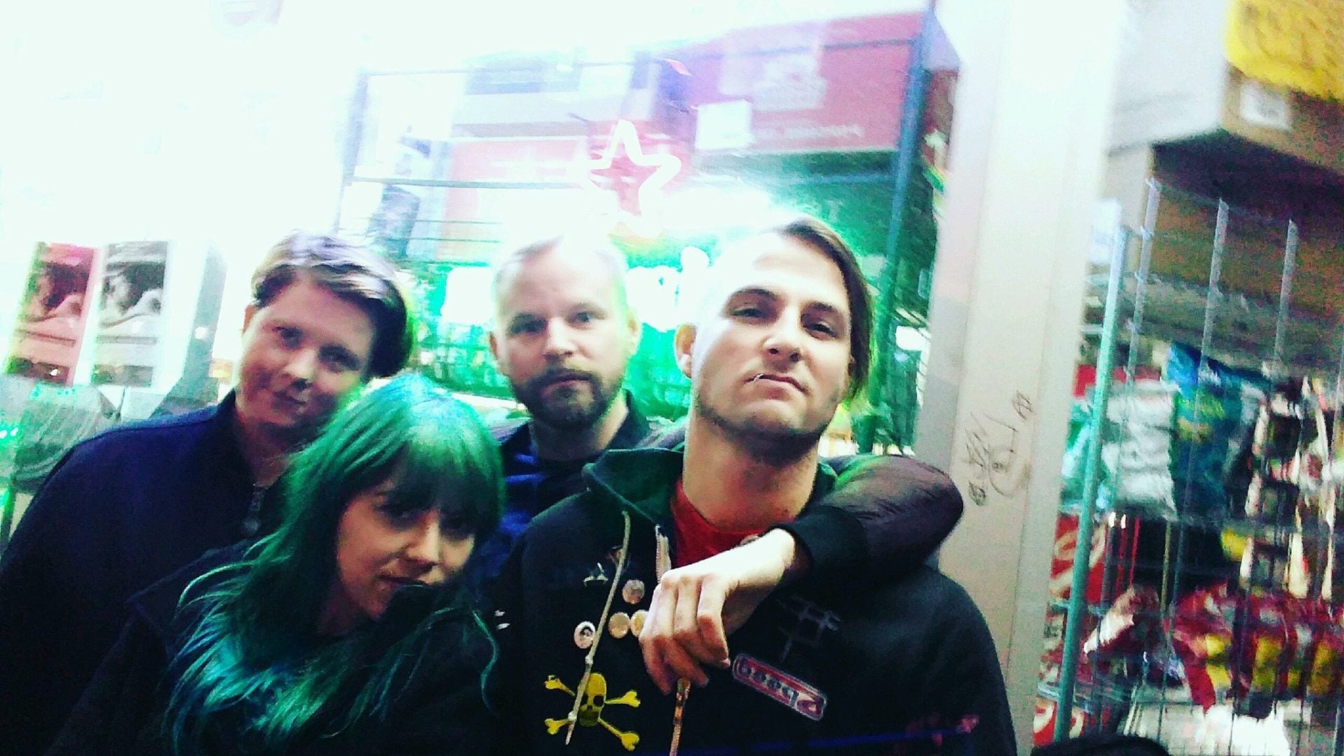 Teen Vice is a new band ft. Tammy Hart of MEN/Making Friendz (listen to 5 songs)