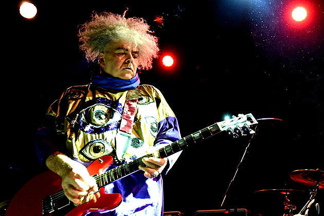 Melvins share cover of The Beatles’ “I Want To Tell You,” announce tour