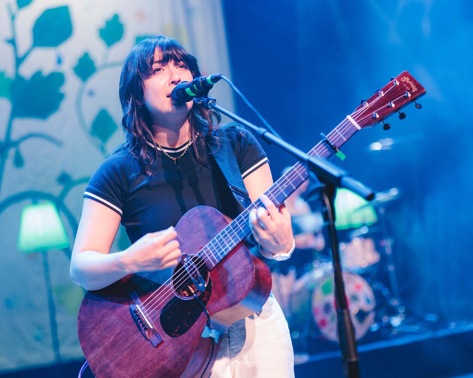 The Beths played Brooklyn Paramount with illuminati hotties and Phoebe Rings (pics, setlist)