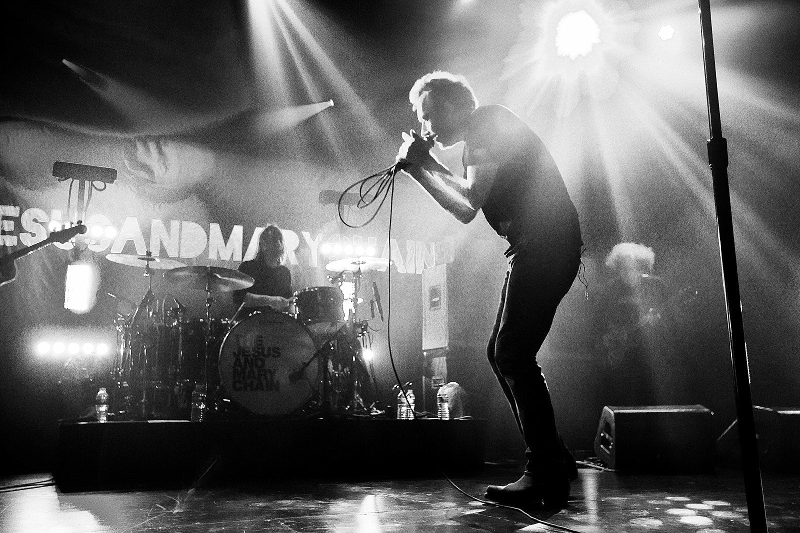 The Jesus & Mary Chain @ PlayStation Theater (pics, setlist)