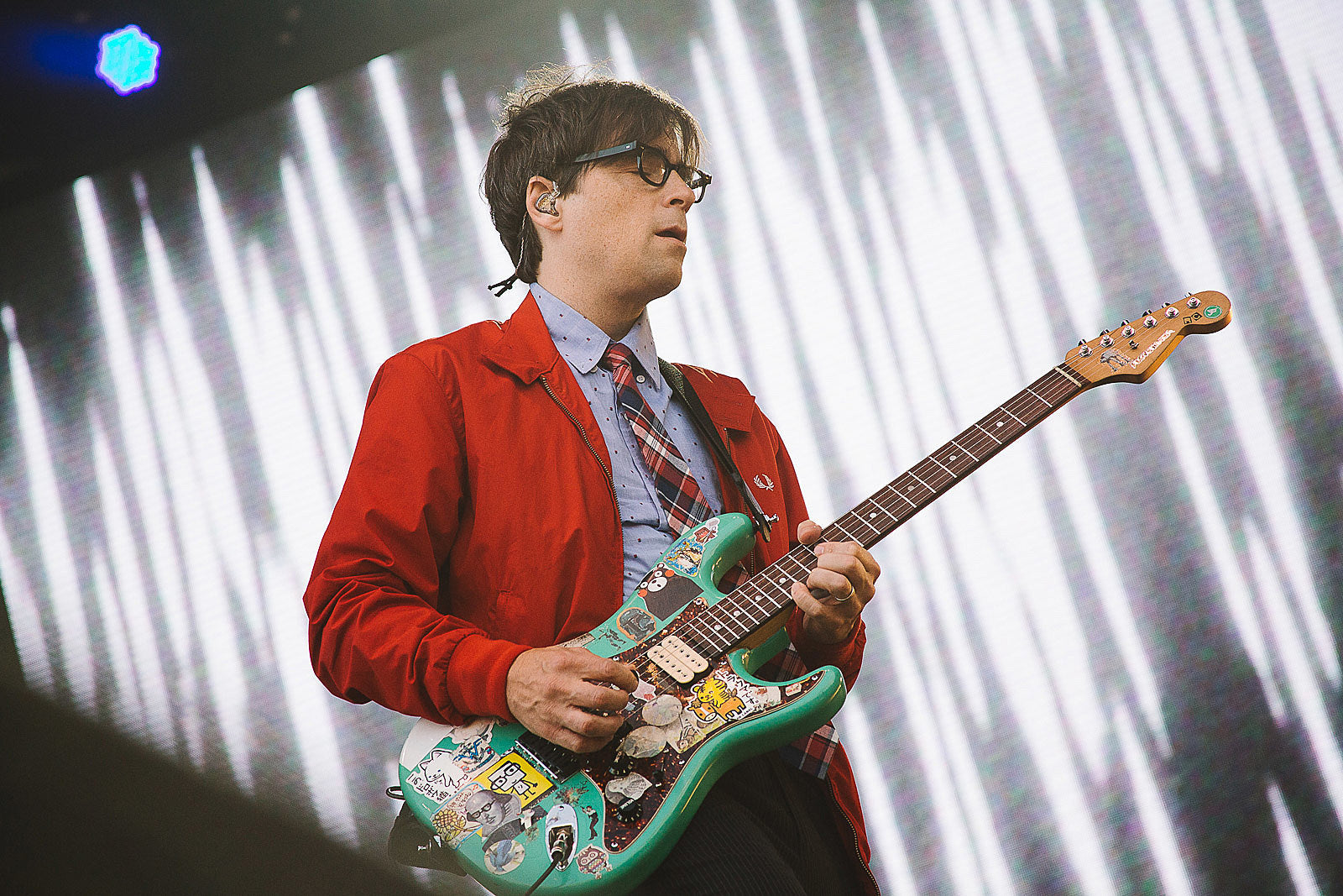 Weezer and Pixies announce 2018 co-headline summer tour