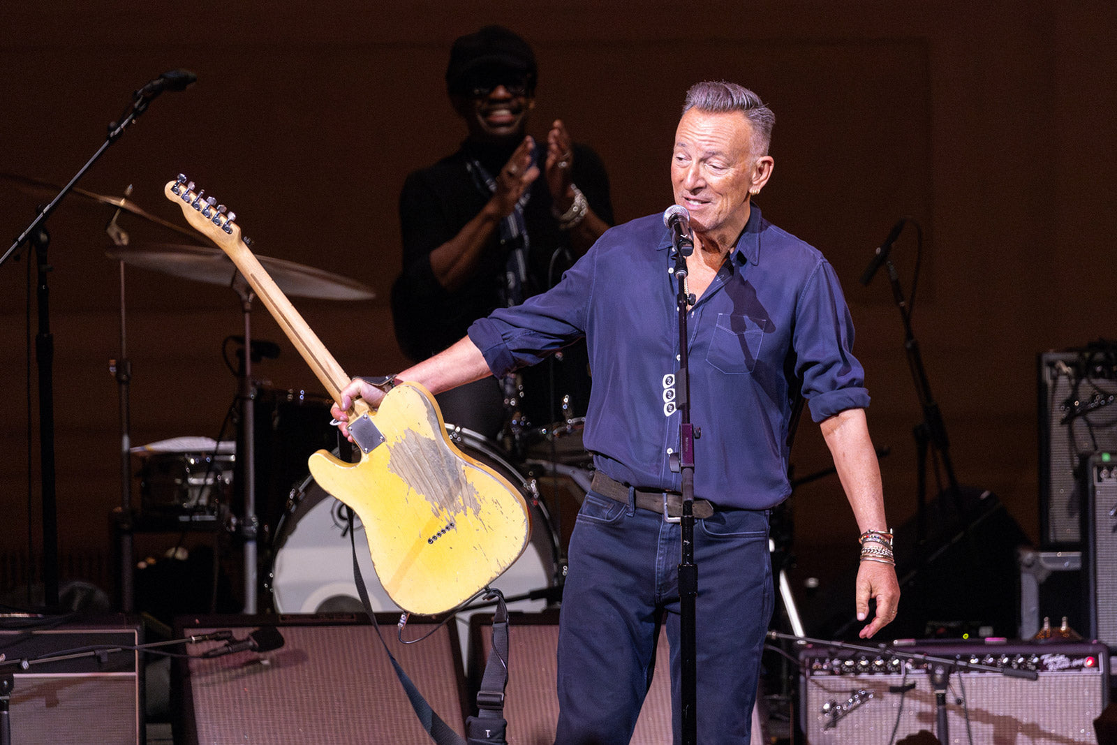 Watch Bruce Springsteen debut “Streets of Minneapolis” as surprise guest at First Avenue benefit show