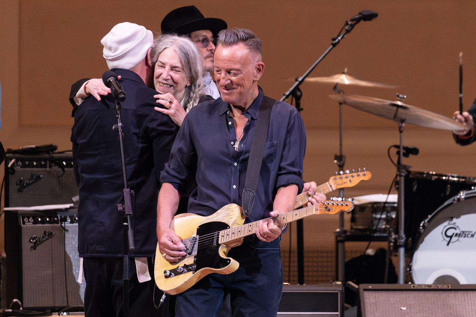 Patti Smith tribute in pics & videos: Bruce Springsteen, Karen O, Michael Stipe & more