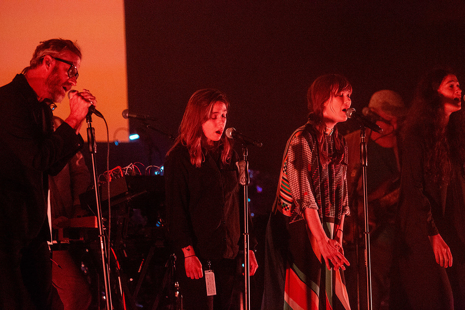 The National debuted new music at guest-filled Beacon Theatre show (watch)
