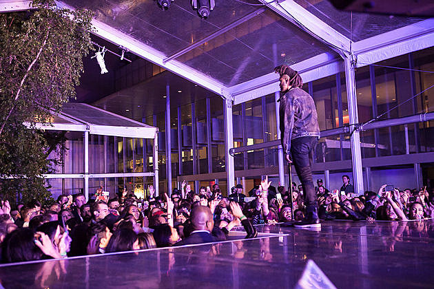 The Weeknd & DJ Chromeo @ MoMA’s Party in the Garden (pics)