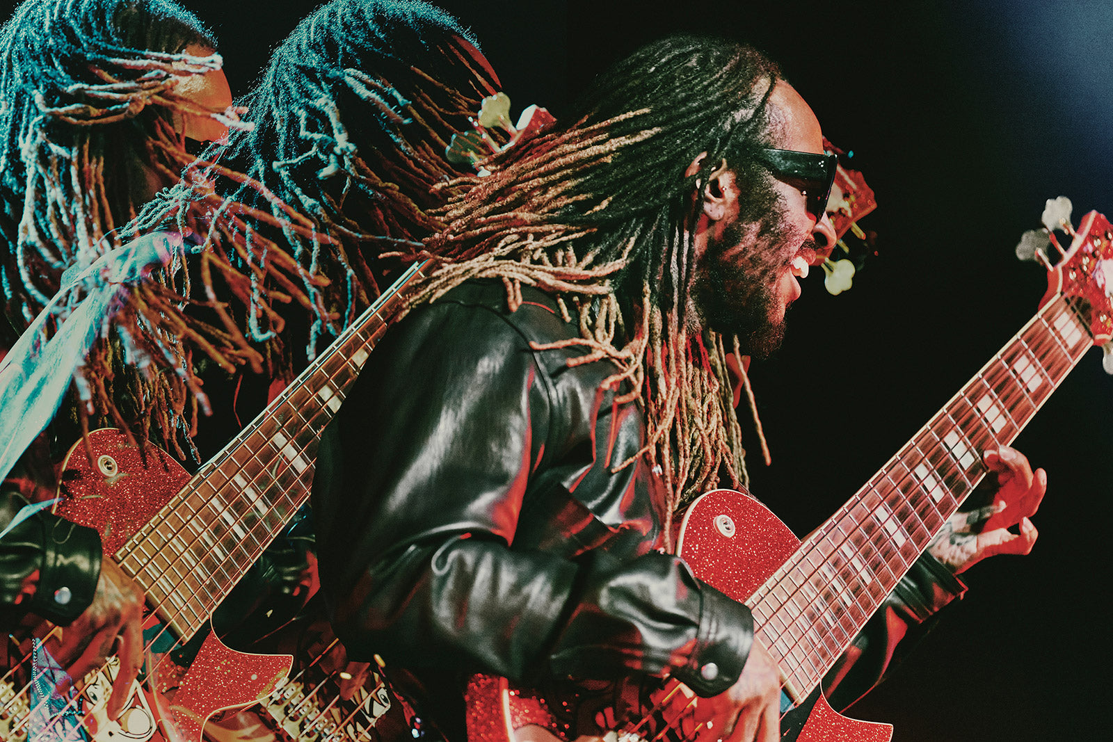 Thundercat paid tribute to D’Angelo with Remi Wolf at Brooklyn Paramount show (pics, video, setlist)