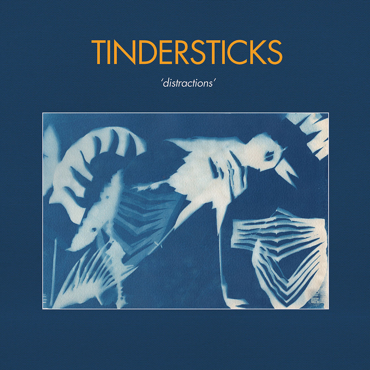 Tindersticks announce new album, share “Man alone (can’t stop the fadin’)”