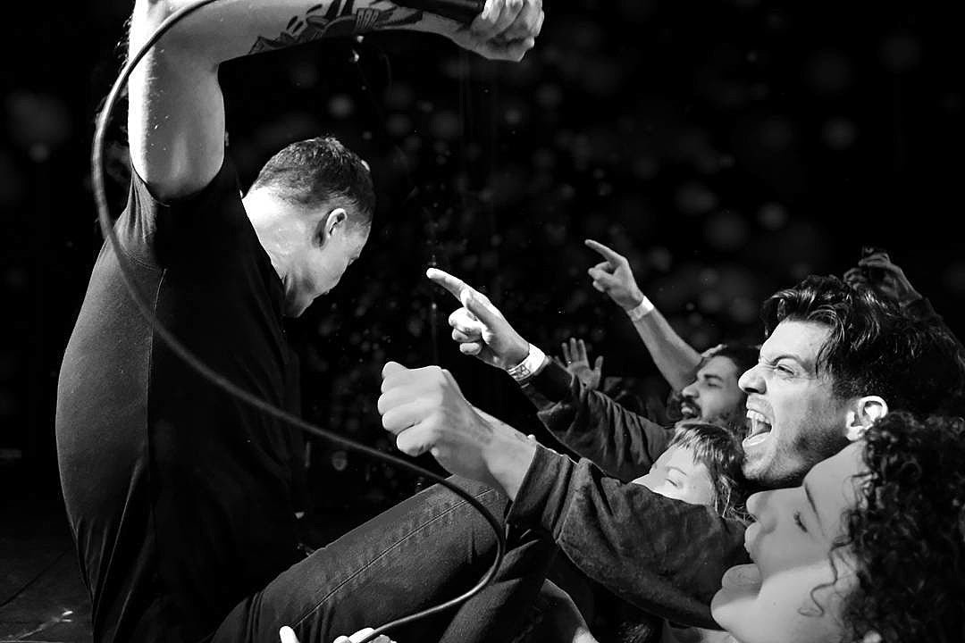 Touche Amore brought out Geoff Rickly and Ned from Title Fight in NYC (watch)
